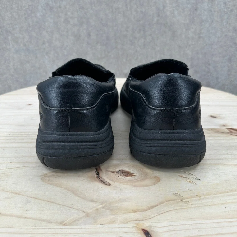 Skechers relaxed fit